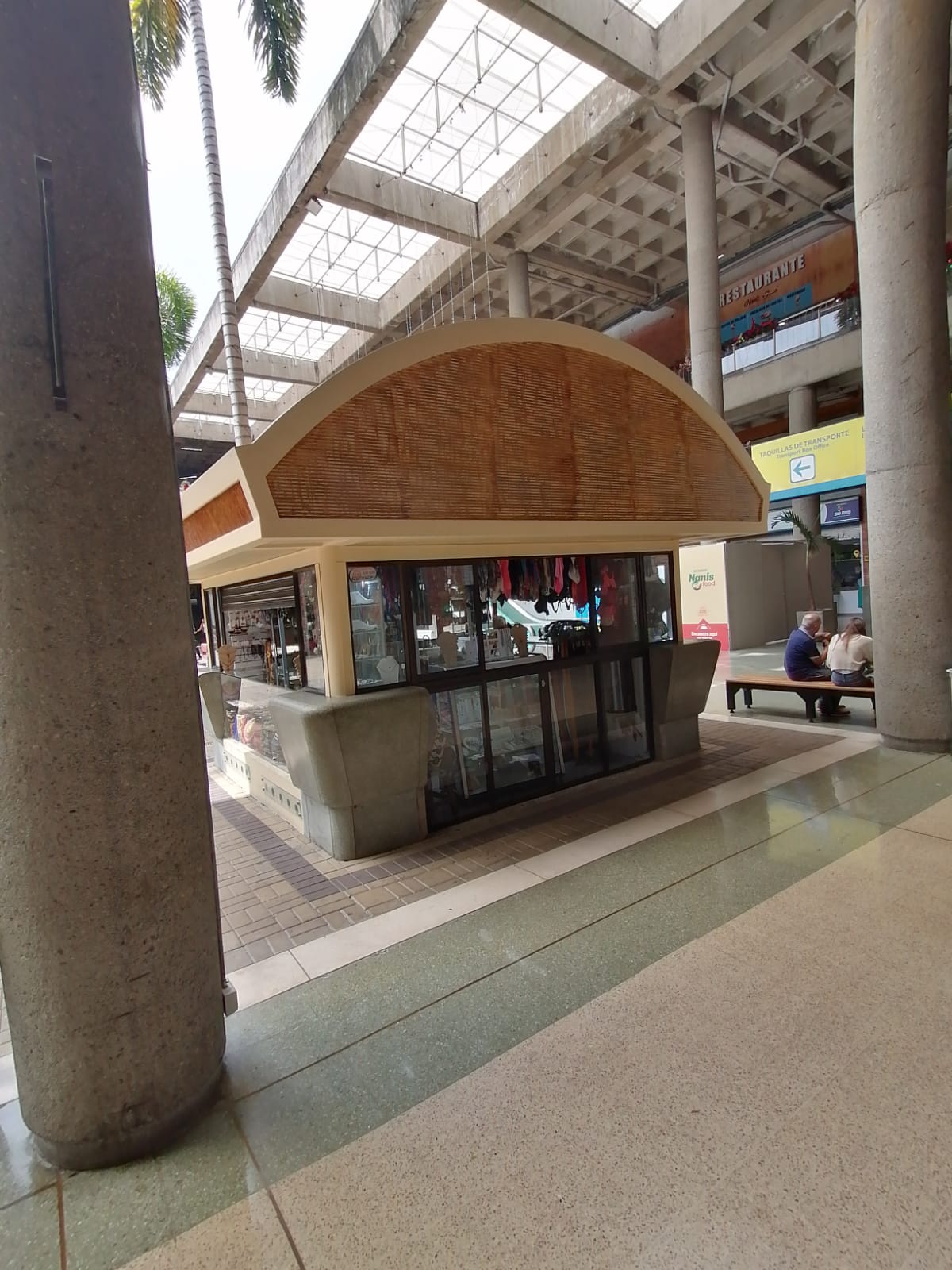 Local Comercial en Medellín, Guayabal, 545547