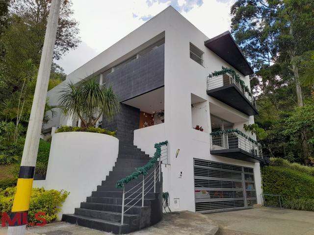 Casa en Medellín, Loma Cola del Zorro