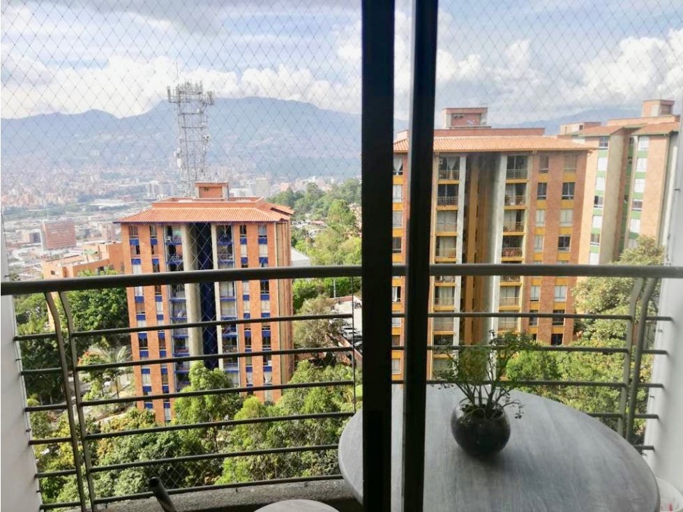 Apartamento en Medellín, Altos del Poblado