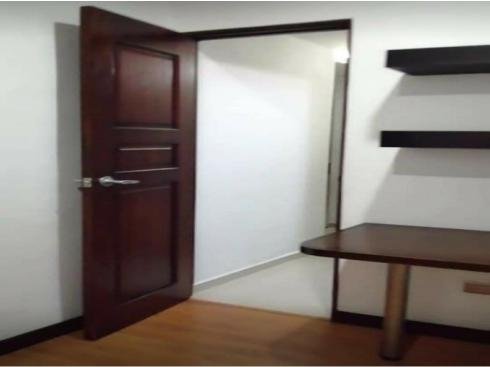 Apartamentos en Medellín, Buenos Aires, 5435728