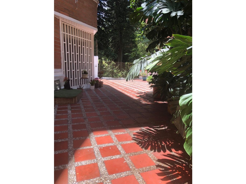Casa en Medellín, Altos del Poblado, 7090327