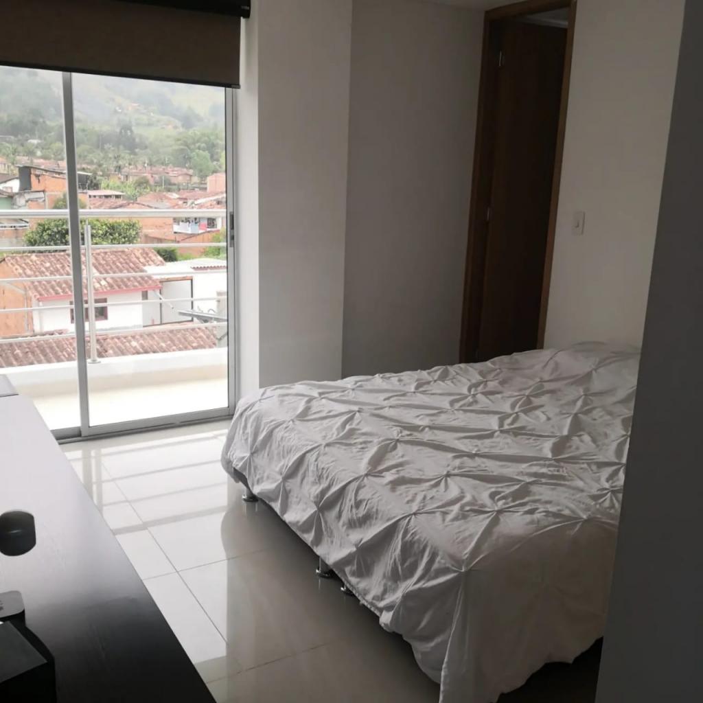 Apartamentos en La Ceja, Payuco, 15219
