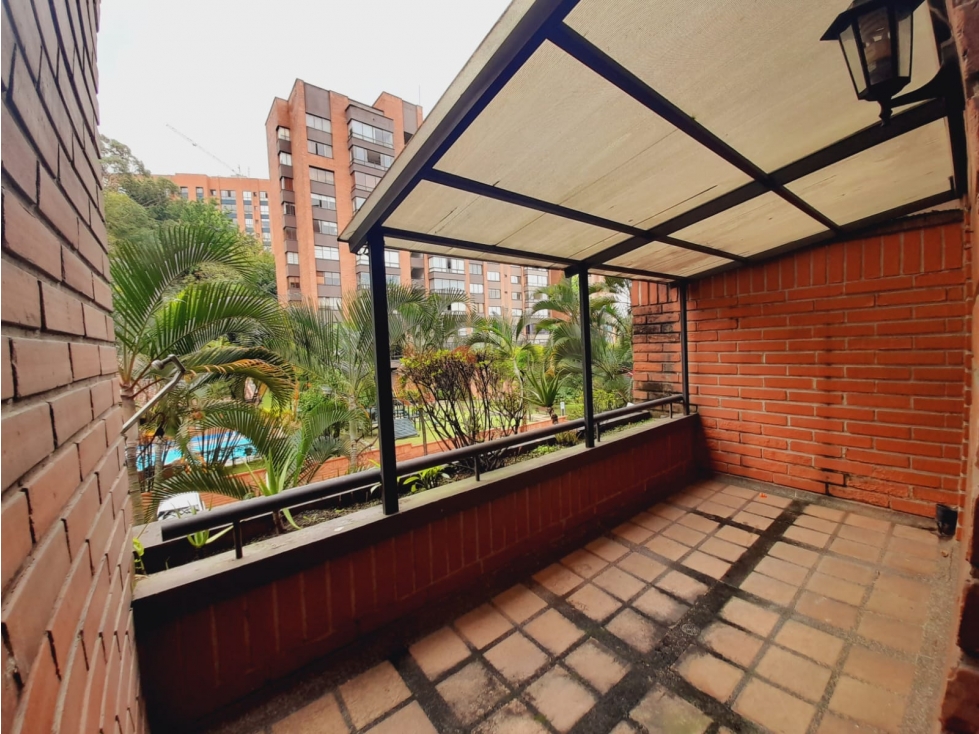 Apartamentos en Medellín, Altos del Poblado, 6137390