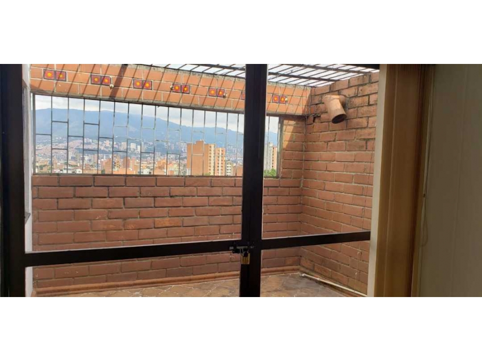 Casa en Medellín, Calasanz, 7243693