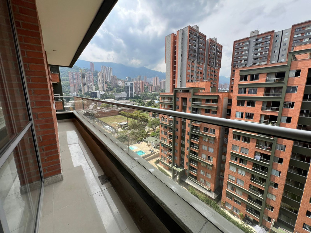 Apartamentos en Medellín, Ciudad del Rio, 15862