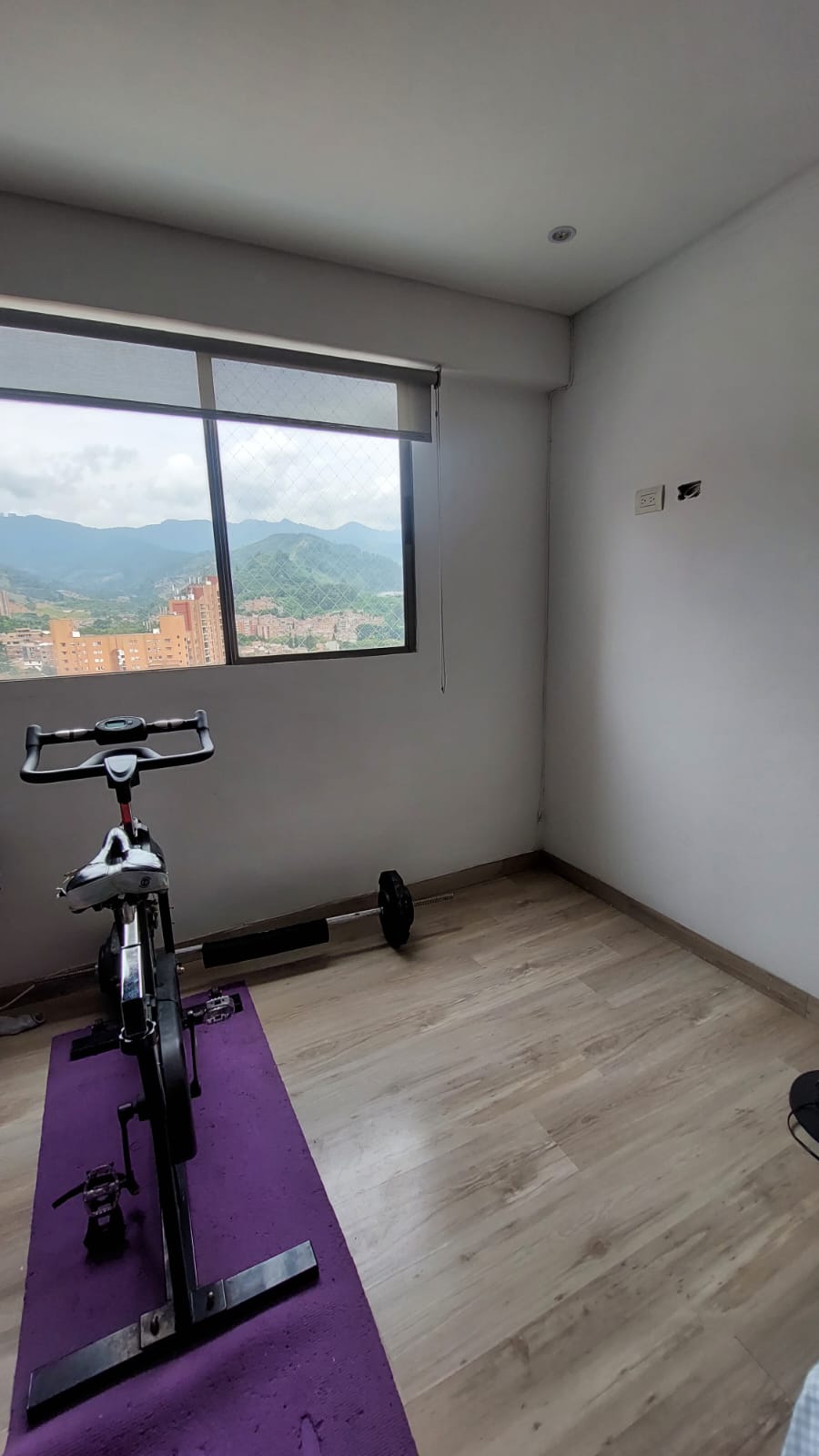 Apartamentos en Medellín, Loma de Los Bernal, 15961